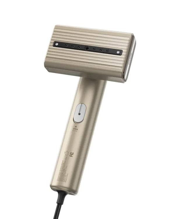 dual-voltage-global-travel-garment-steamer-2 Gold handheld garment steamer